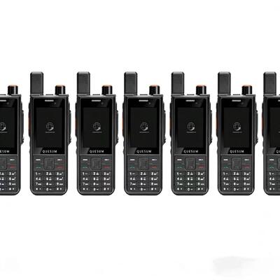 comprar QuanSheng MP90 4G LTE Network POC Two Way Radio com Android Zello PTT e IP68 Transmissor de Longa Distância à prova d'água fabricação em linha